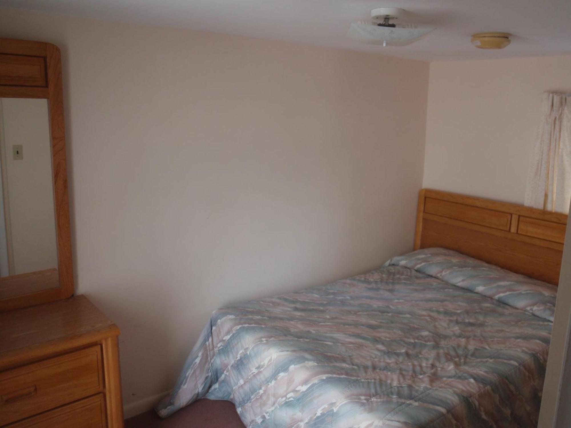 Majestic Hotel & Apartments Ocean City Room photo